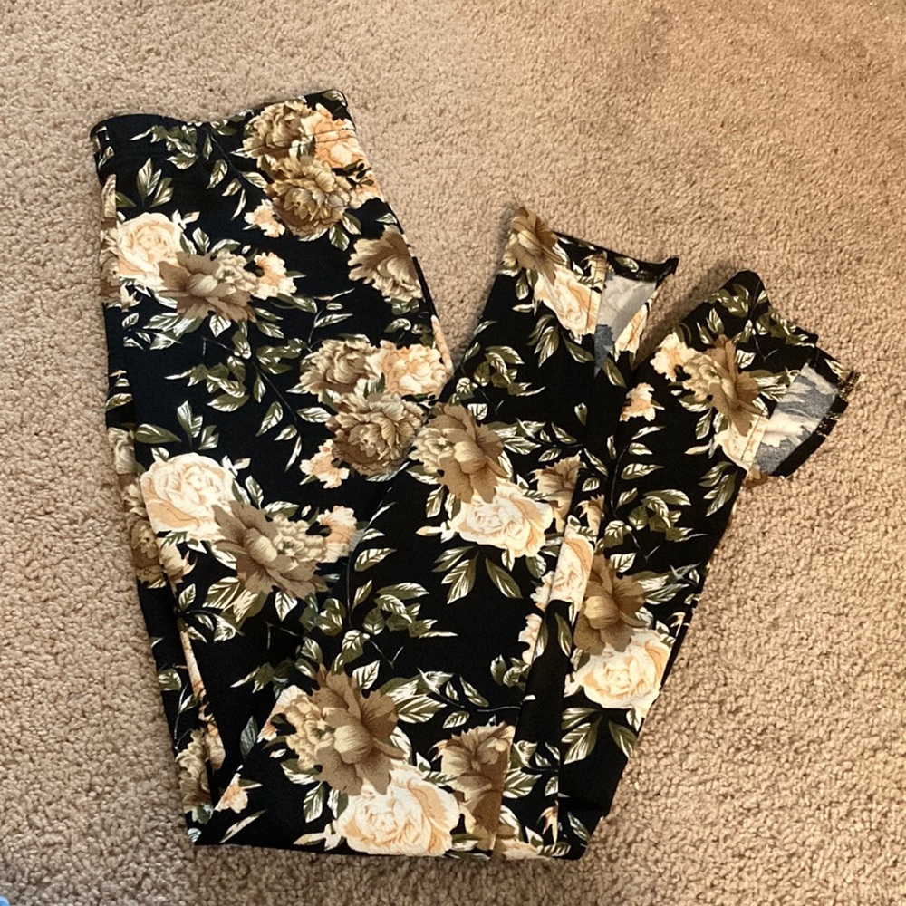 Floral pants